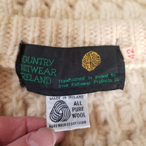 IRISH COUNTRY KNITWEAR IRELAND Vintage Wool Fisherman Sweater Size 42 Medium - Picture 5 of 5